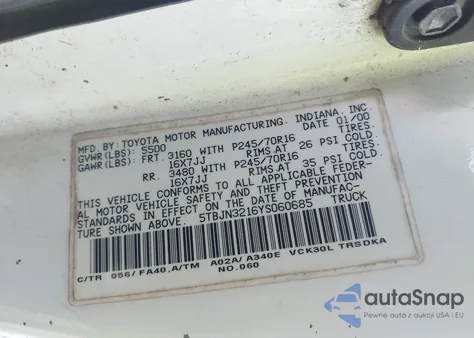 2000 Toyota Tundra z USA, uszkodzony, nr VIN 5TBJN3216YS060685